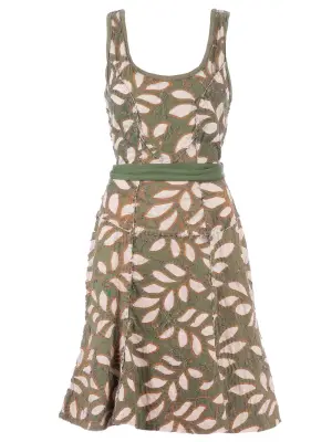 платье с поясом