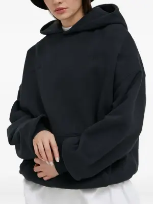 Худи с вышитым логотипом