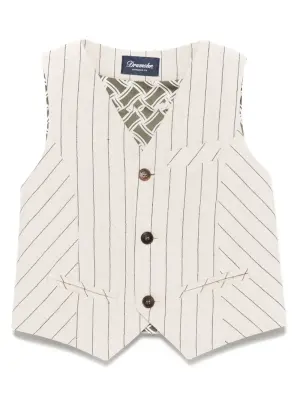 Жилет строгого кроя
