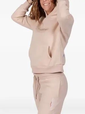 Худи с вышитым логотипом