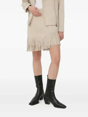 Замшевая юбка с бахромой