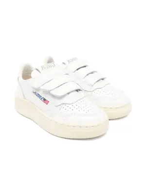 кроссовки с ремешками