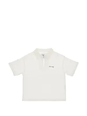 Футболка с V-образным вырезом