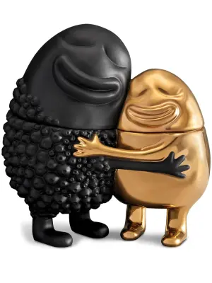 Шкатулка Huggers из коллаборации с Haas Brothers