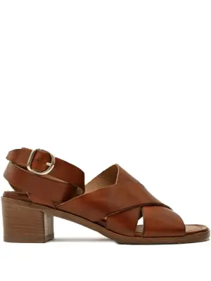 Босоножки с перекрестными ремешками