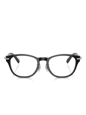 Очки в круглой оправе