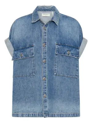 Куртка на пуговицах с карманами