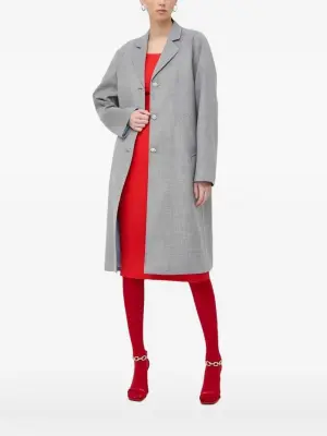 Пальто с поясом и кристаллами