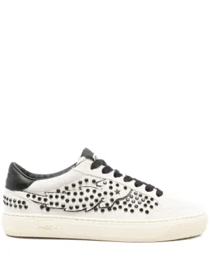 Замшевые кроссовки