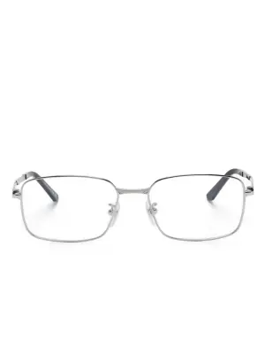 Очки в прямоугольной оправе
