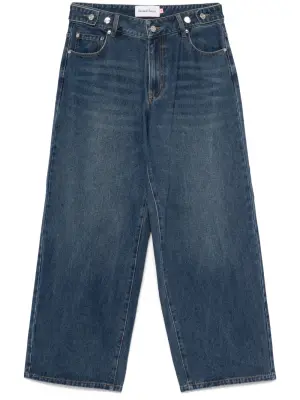 Широкие джинсы