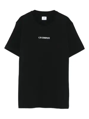 Футболка с вышитым логотипом