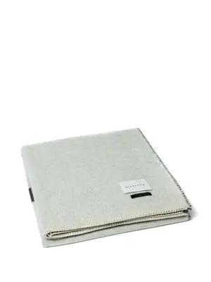 Шерстяное одеяло с абстрактным узором (178 x 135 см)