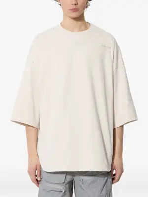 Футболка с логотипом