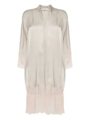 Шелковый халат с кружевом Calais-Caudry