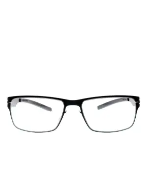 Очки в прямоугольной оправе