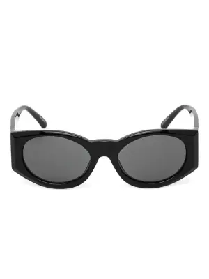 Солнцезащитные очки овальной формы