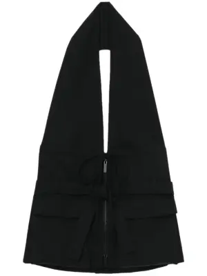 Топ с вырезом халтер и поясом