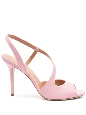 Босоножки с ремешками