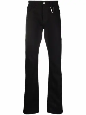 Прямые джинсы