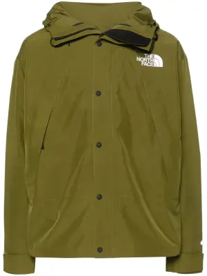 Куртка с капюшоном и вышитым логотипом