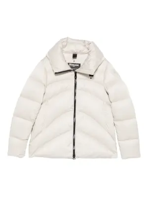 Куртка на молнии