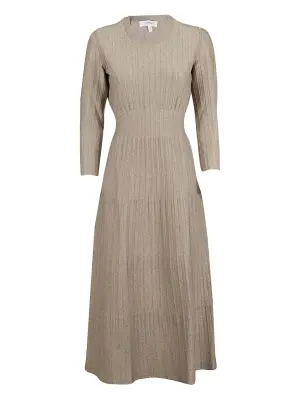Платье миди с плиссировкой