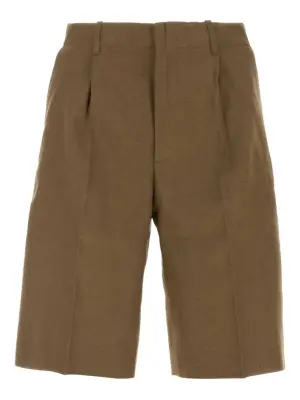 Шорты-бермуды строгого кроя