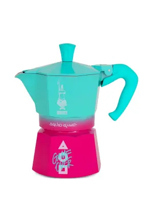 Кофеварка для эспрессо из коллаборации с Squid Game