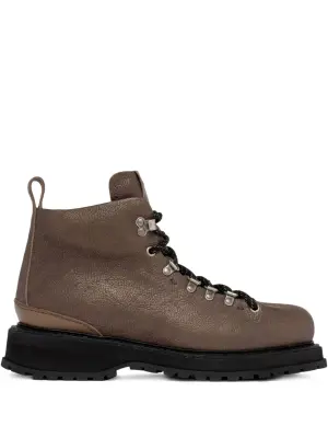 Кожаные ботинки