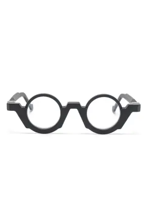 очки в круглой оправе