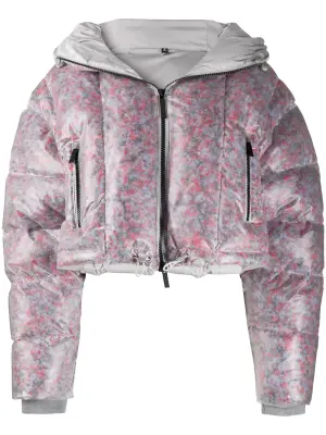 укороченный пуховик