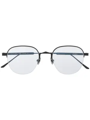 Очки в тонкой оправе