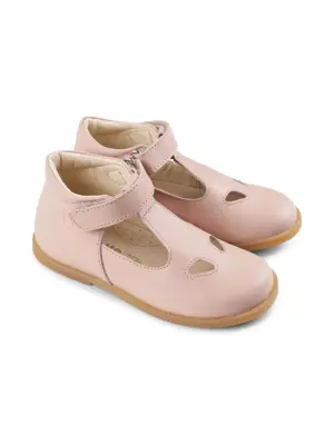 Кожаные сандалии