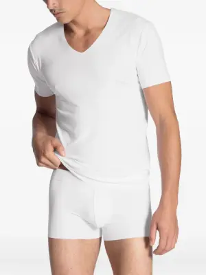 Футболка с короткими рукавами и V-образным вырезом