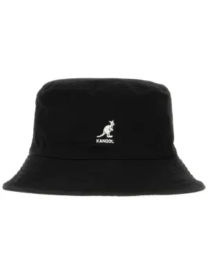 Панама с вышитым логотипом