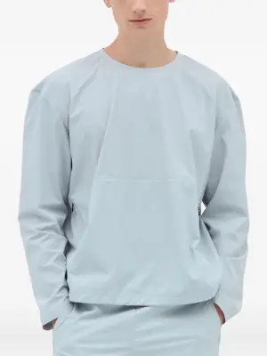 футболка с логотипом