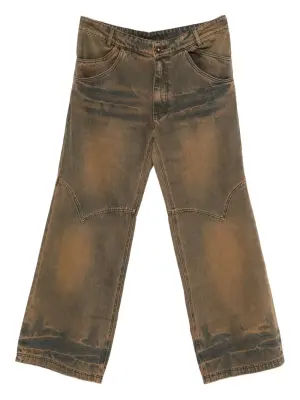 Прямые джинсы