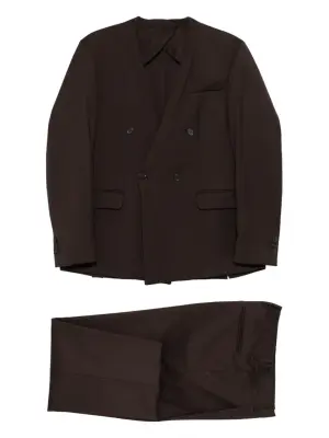Костюм с двубортным пиджаком