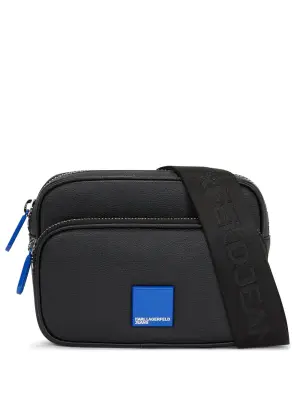 Сумка-мессенджер с нашивкой-логотипом