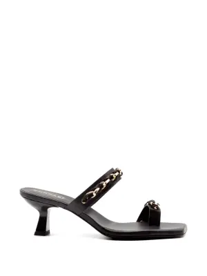 Босоножки с квадратным носком и цепочным ремешком