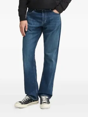 Прямые джинсы