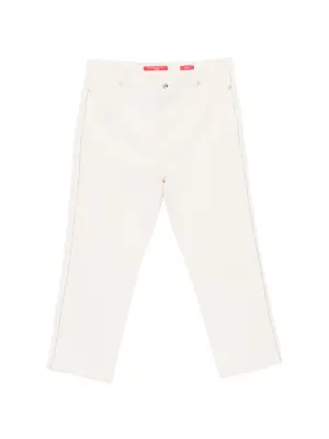 Джинсы на пуговицах