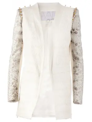 Блейзер с вышивкой