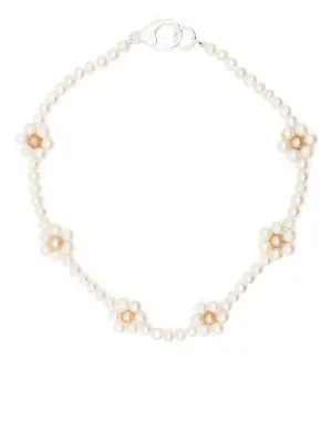 колье с жемчугом