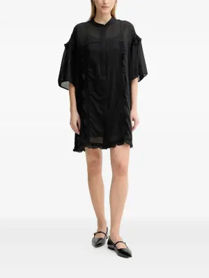 Платье мини с оборками и кружевом