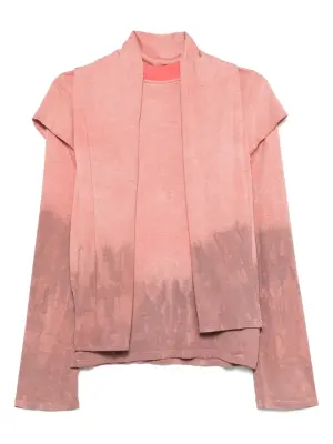 Футболка с длинными рукавами и шарфом