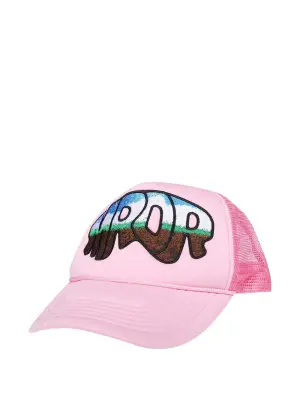 Кепка с вышивкой