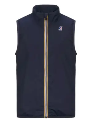 Жилет с вышитым логотипом