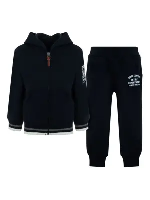 Спортивный костюм на молнии с капюшоном